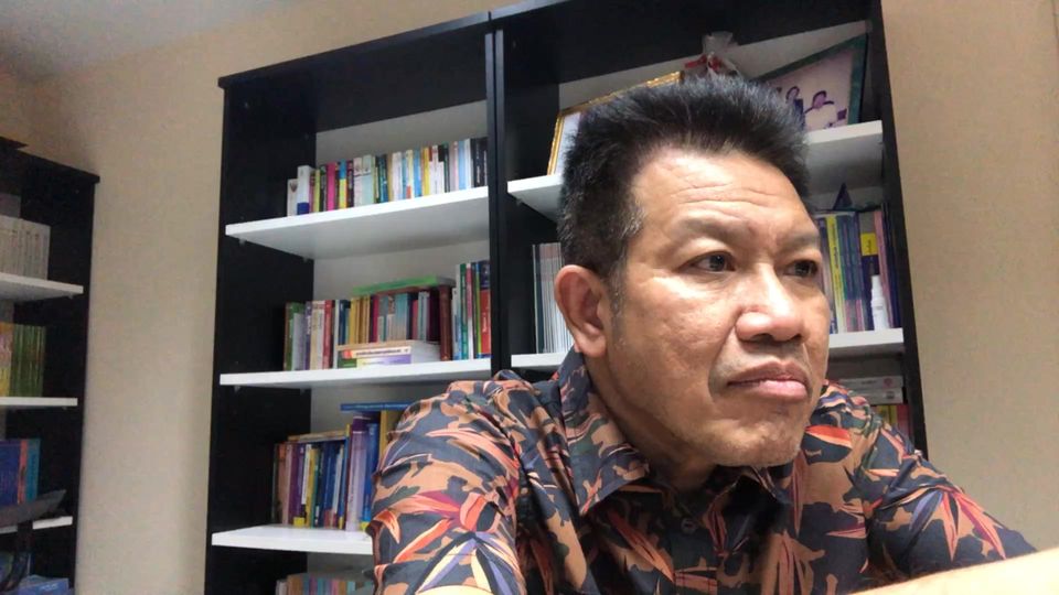 #สนทนาปัญหาบ้านเมือง
 ประเด็นปางช้างประเด็นการจัดตั้งรัฐบาลคณะรัฐมนตรี ประเด็นทักษิณได้รับการอภัยโทษ และประเด็นอื่นๆที่น่าสนใจ 
 #สอบถามข้อกฎหมาย 02-…