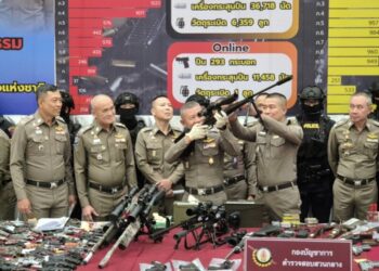 บิ๊กโอ๋ แถลงผล ระดมกวาดล้าง อาชญากรรมภายใต้ แผนยุทธการ “พิชิตคนพาล อภิบาลคนดี” 10 วัน จับผู้ต้องหาเกือบ 2 หมื่นคน ยึดปืนกว่า 6 พันกระบอก